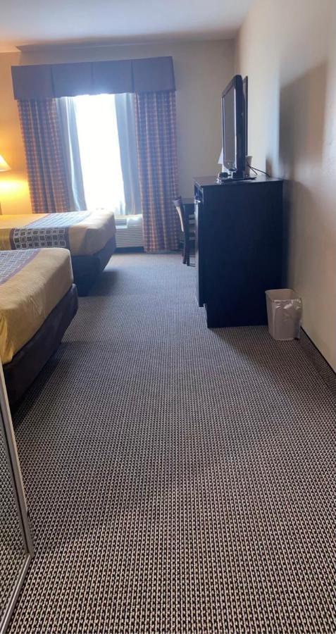 Rodeway Inn & Suites Winnfield Exterior photo