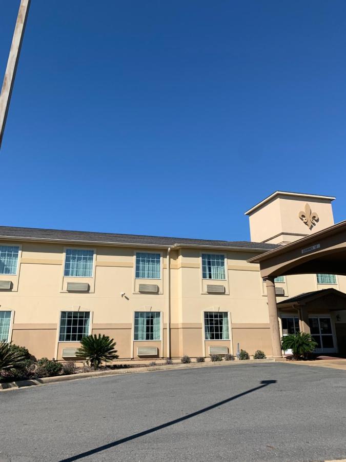 Rodeway Inn & Suites Winnfield Exterior photo